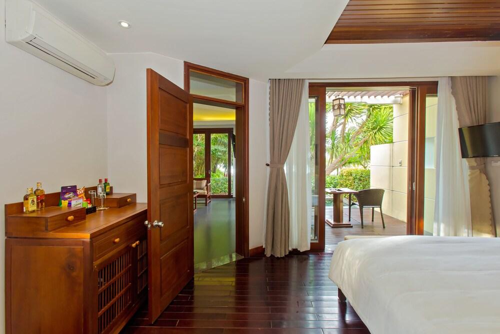 Mulberry Collection Silk Marina Imperial Wing Hotel Hoi An Bagian luar foto